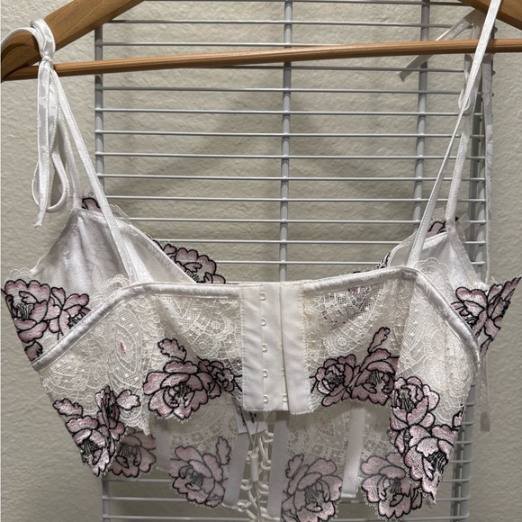 For Love And Lemons Lace Bralette - Cream and Pink - Picture 5 of 7